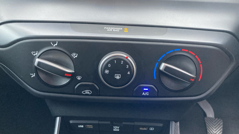 Hyundai i20 1.0T GDi 48V MHD SE Connect 5dr Petrol Hatchback